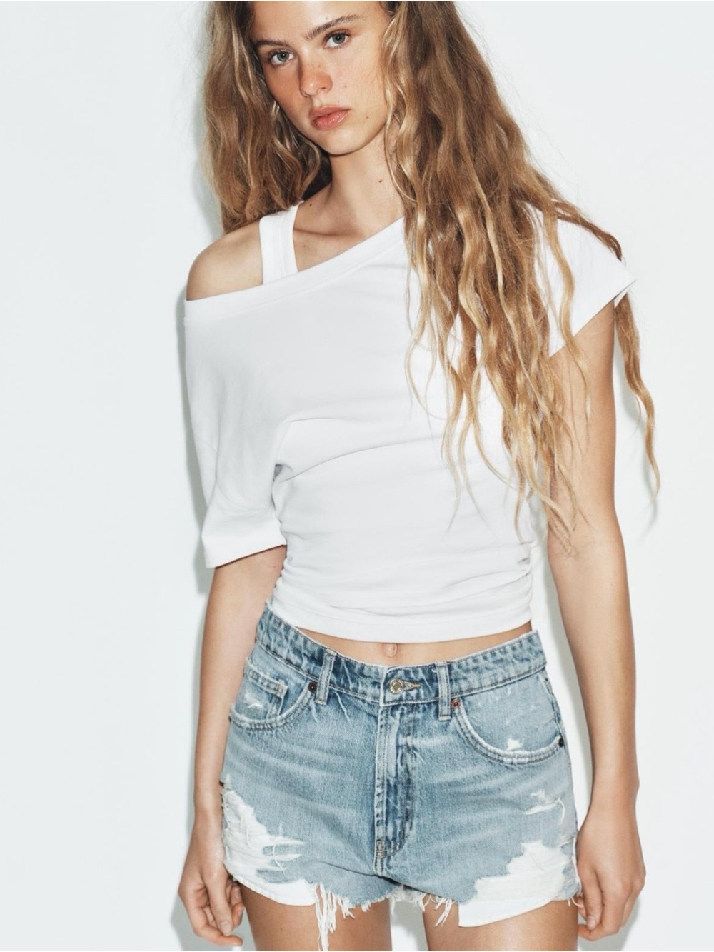 NWOT Zara Denim Shorts